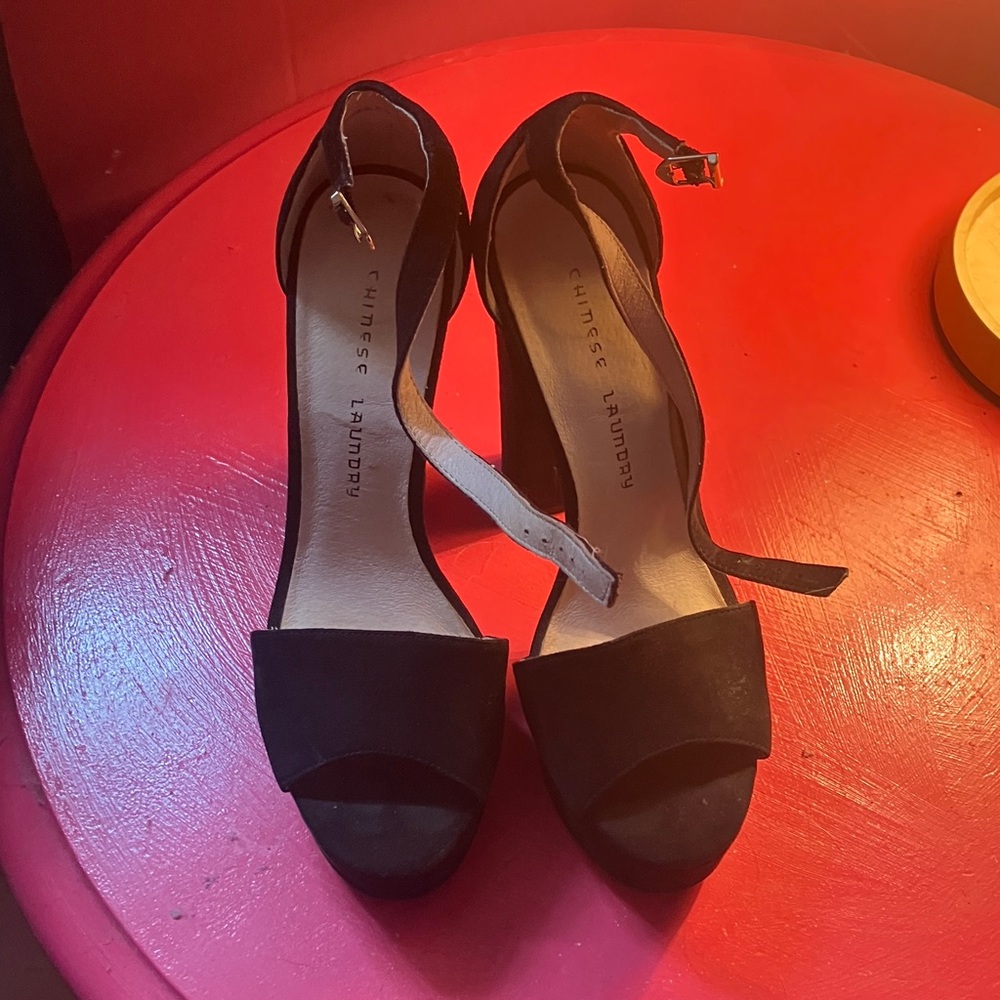 Chinese Laundry Elegant Black Heels